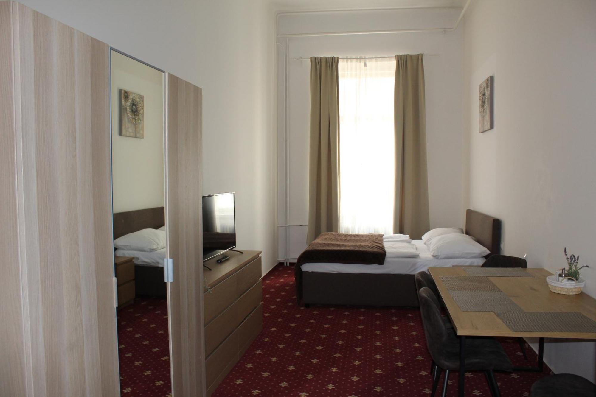 Sokolska Apartment ปราก ภายนอก รูปภาพ