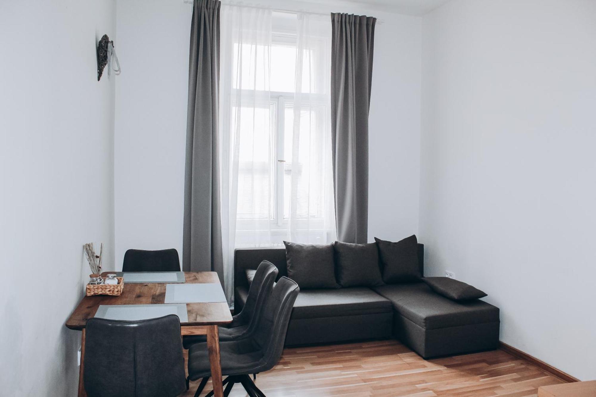 Sokolska Apartment ปราก ภายนอก รูปภาพ