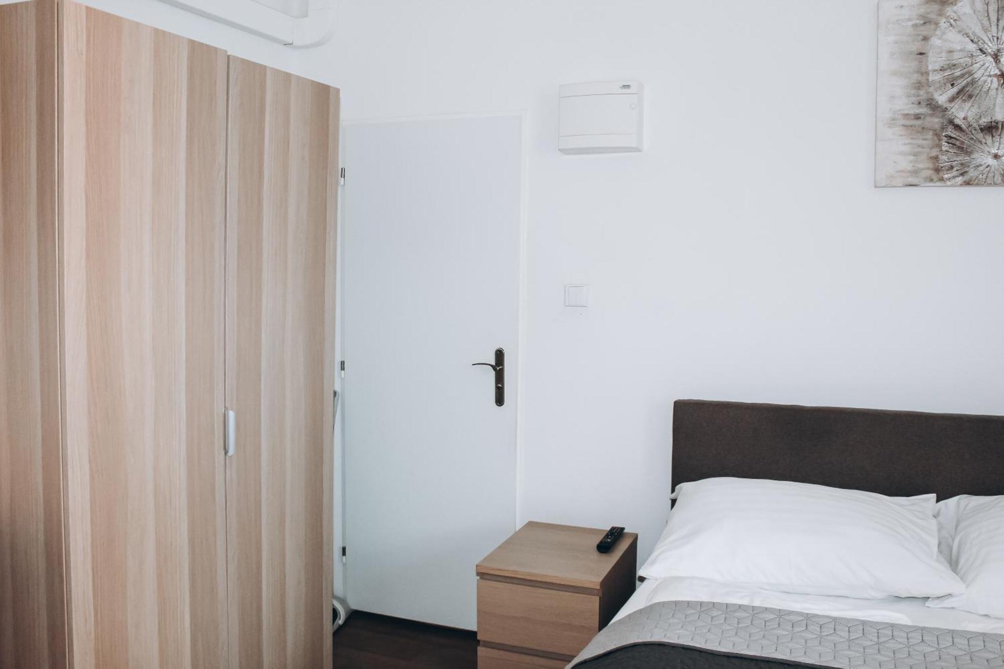 Sokolska Apartment ปราก ภายนอก รูปภาพ