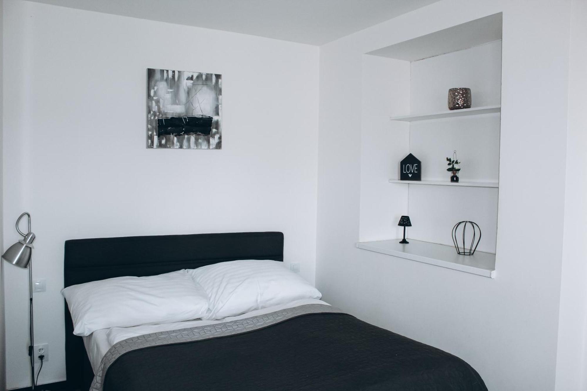 Sokolska Apartment ปราก ภายนอก รูปภาพ