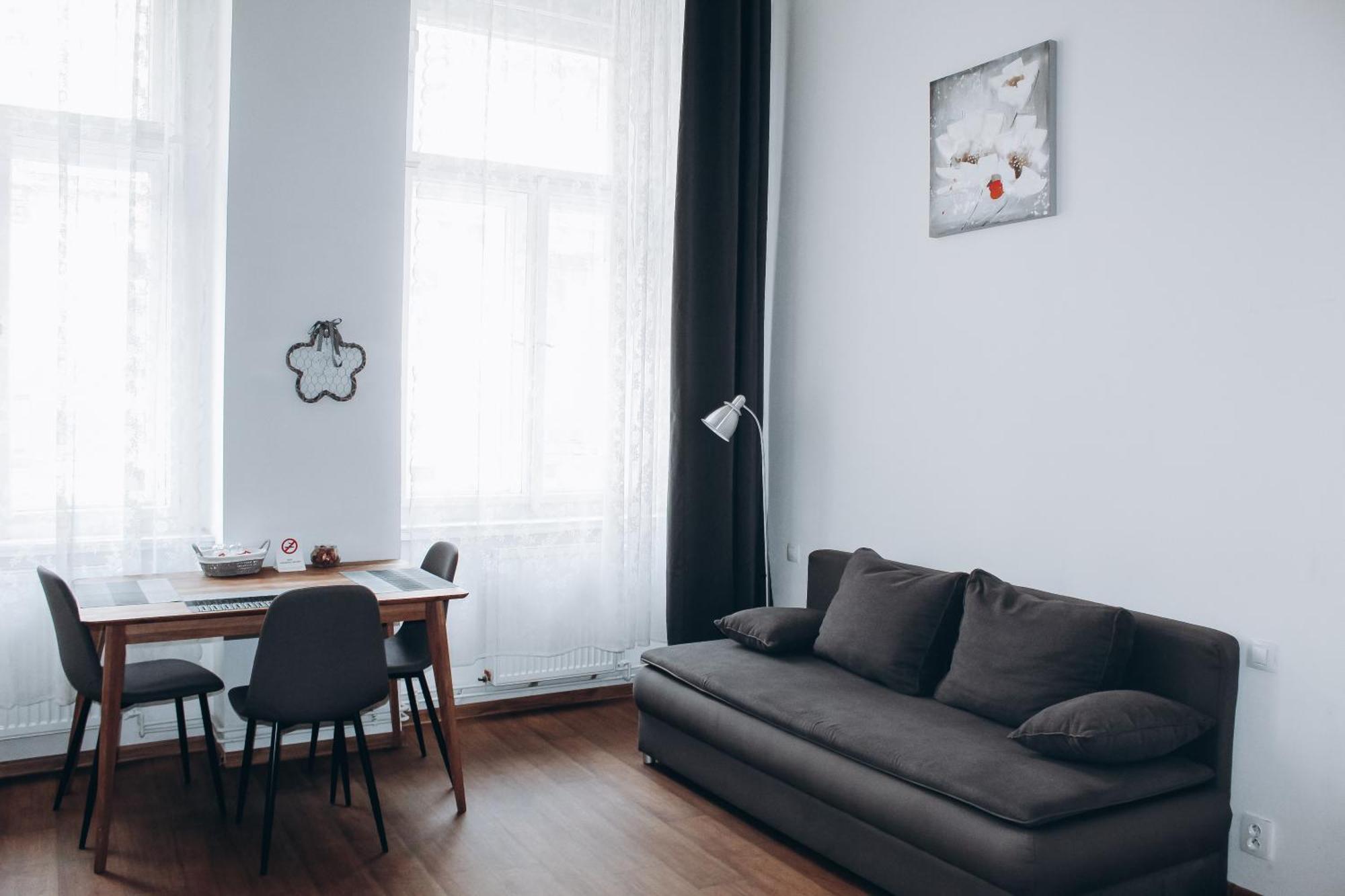 Sokolska Apartment ปราก ภายนอก รูปภาพ